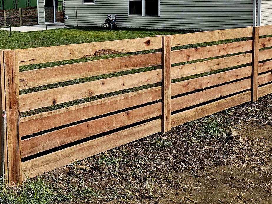 Powell OH horizontal style wood fence