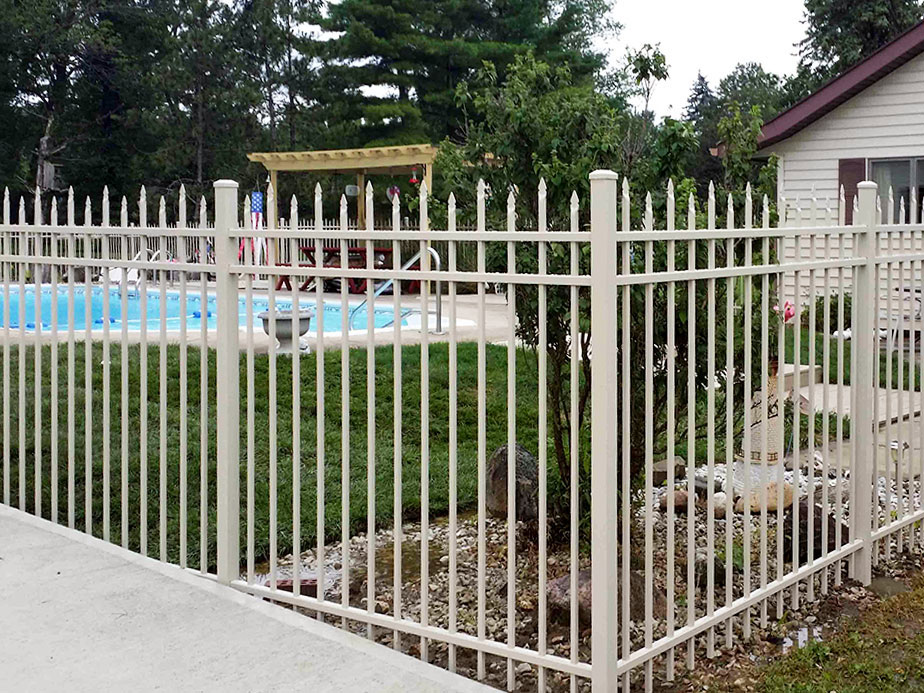 Security Fence Example in Powell Tennessee