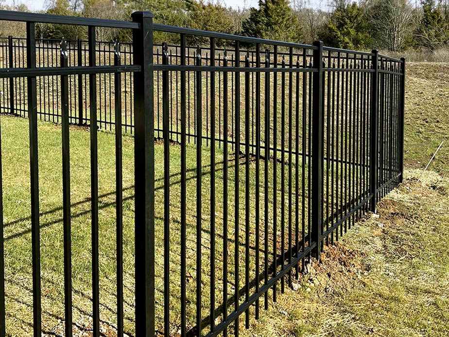 Sevierville TN Aluminum Fences