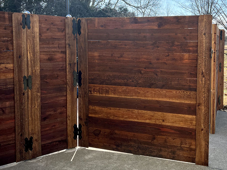 Sevierville TN horizontal style wood fence